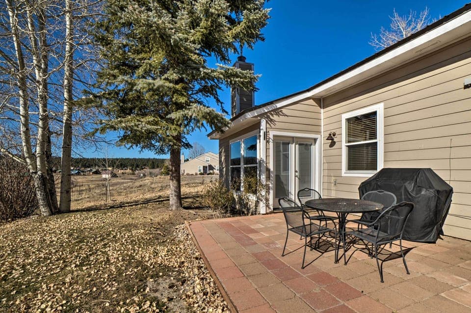 Patio | Outdoor Dining | Grill | Views