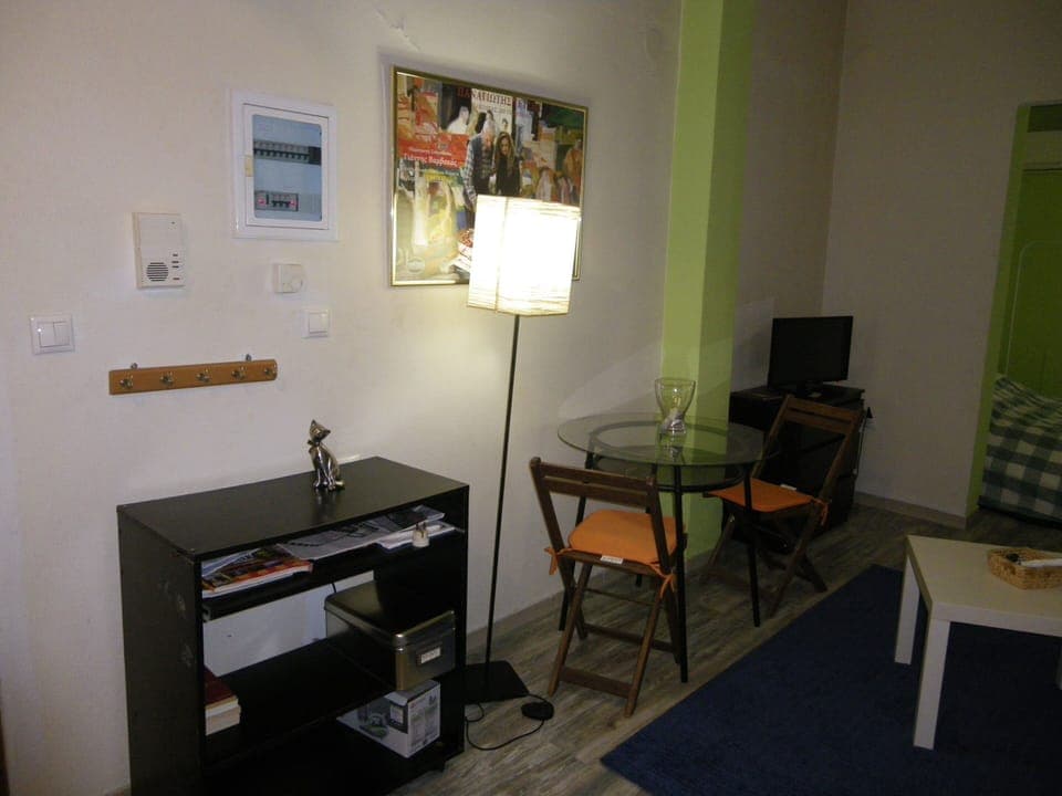 Detail of the dining area