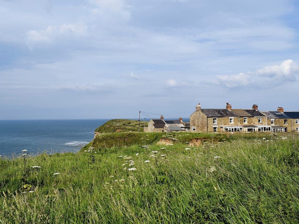 Lovely terraced property near the coast | Sea Breeze Cottage, Cowbar, near Staithes
