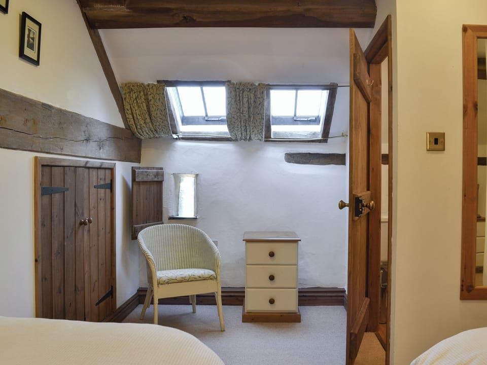 Twin bedroom | Oak Cottage, Trefonen, near Oswestry