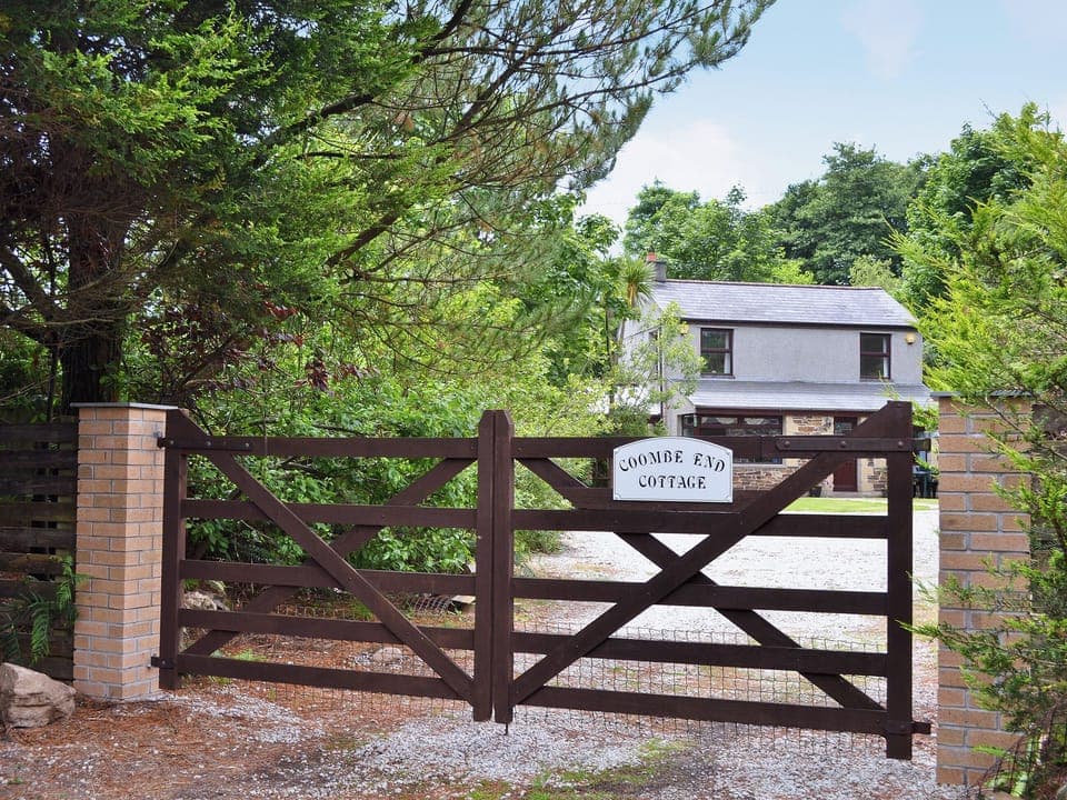 Entrance gate | Coombe End Cottage, Carn Brea, Redruth