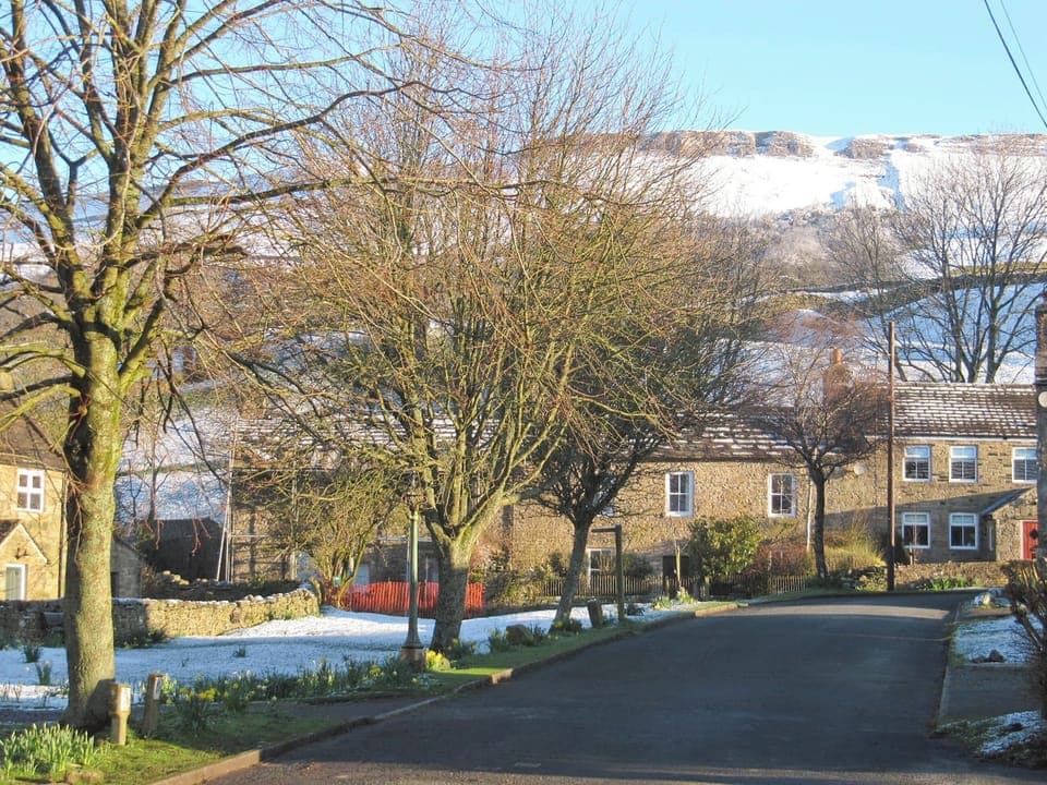 Local area in winter | Lilac Cottage, Sedbusk, near Hawes