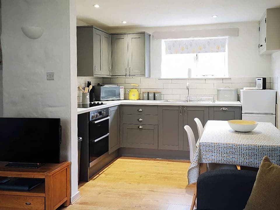 Kitchen | Friesian Valley Cottages - Oak Barn - Friesian Valley Cottages , Mawla, near Porthtowan