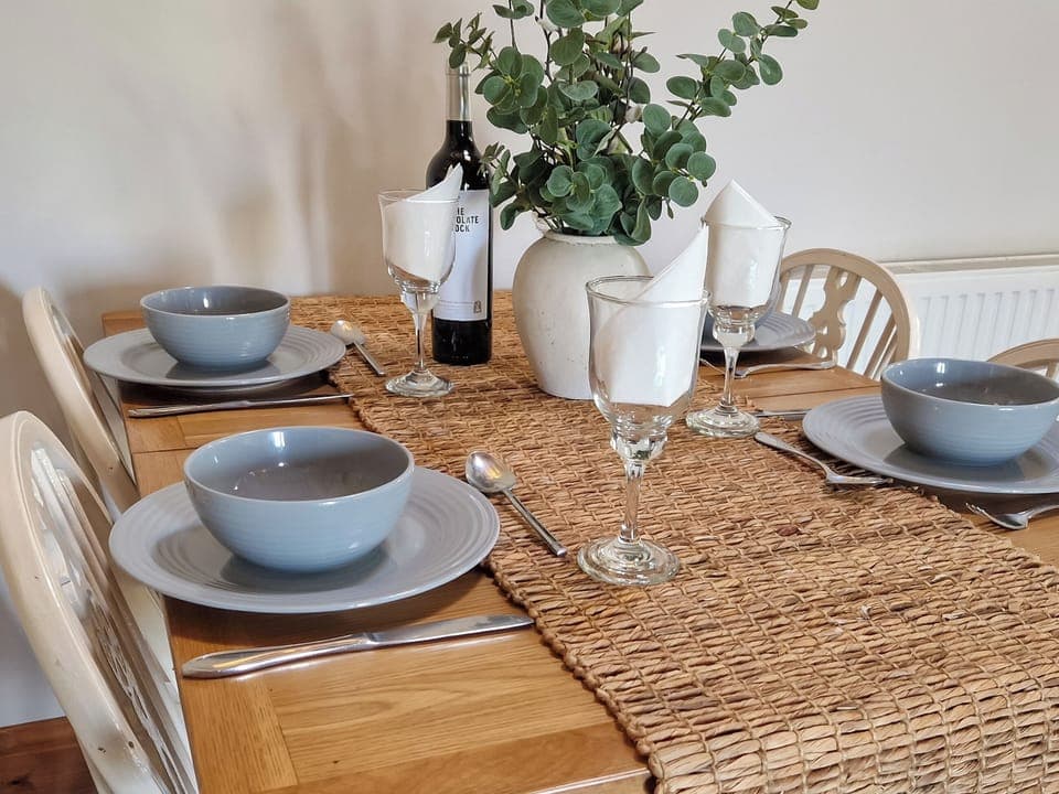 Dining Area | Y Dderwen at Brynglas Farm, Llanfair Caereinion