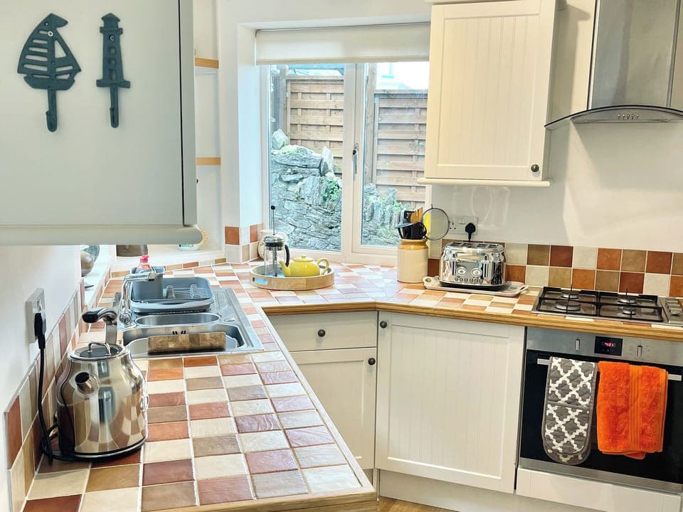 Kitchen area | Cliff Cottage, Brixham
