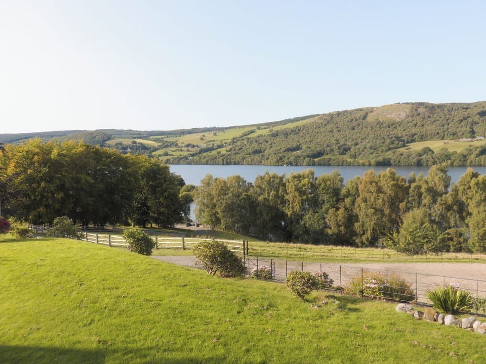 View | Farragon Cottage - Lick Estate, Foss, near Pitlochry