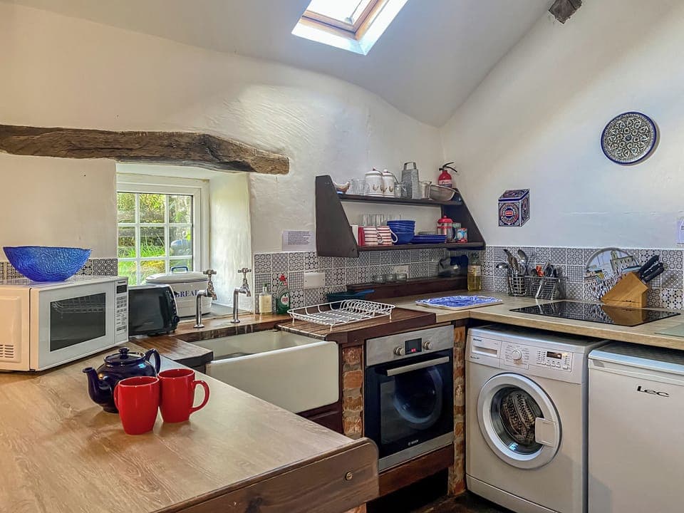 Well-appointed kitchen | Birkerthwaite Stable - Birkerthwaite Cottages, Eskdale
