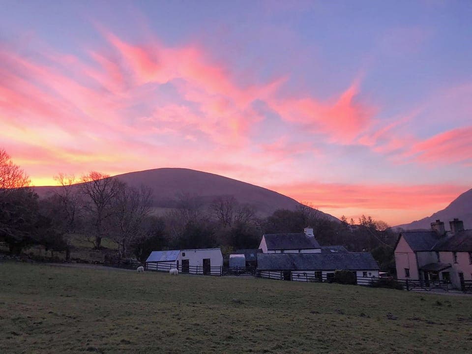 Setting | Hendy, Waunfawr, near Caernarfon
