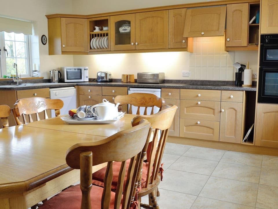 Kitchen/diner | Alby Bungalow, Cumwhinton, Carlisle