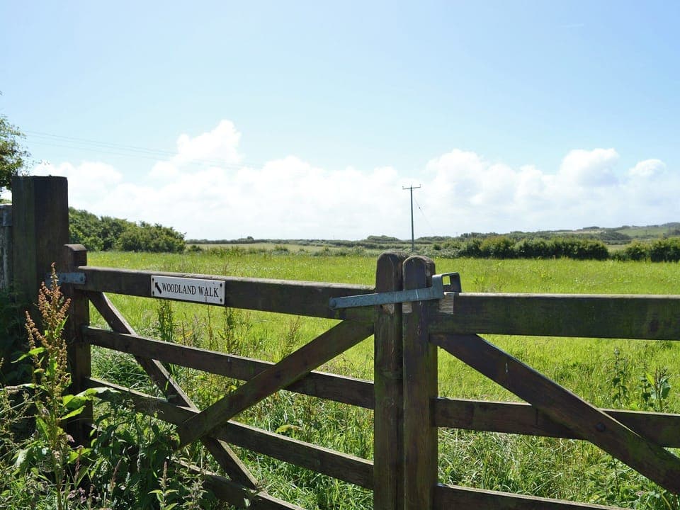 For the keen walker | Barn Cottage, Goose Cottage - Quinceborough Farm, Widemouth Bay, near Bude