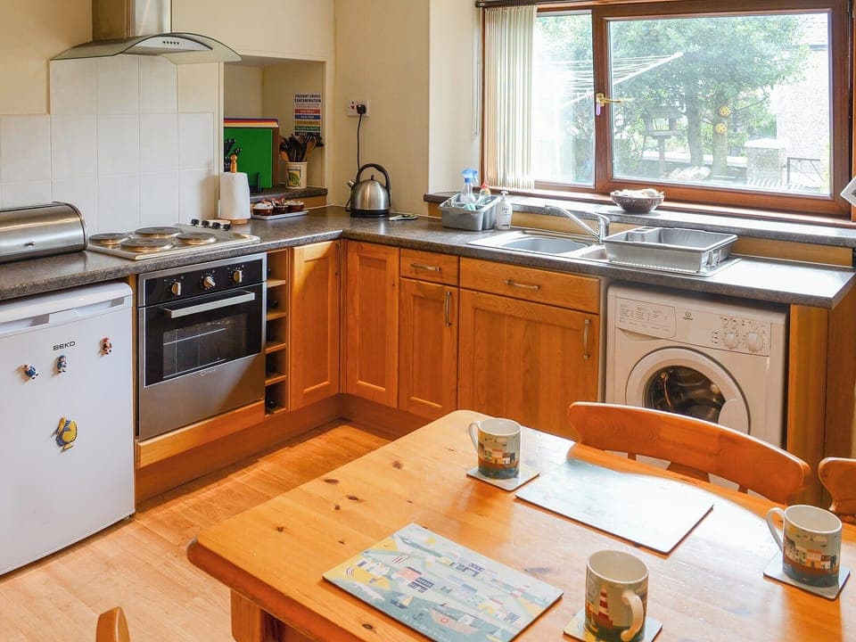 Spacious and well appointed kitchen/diner | Seashell Cottage, Fishertown, Nairn