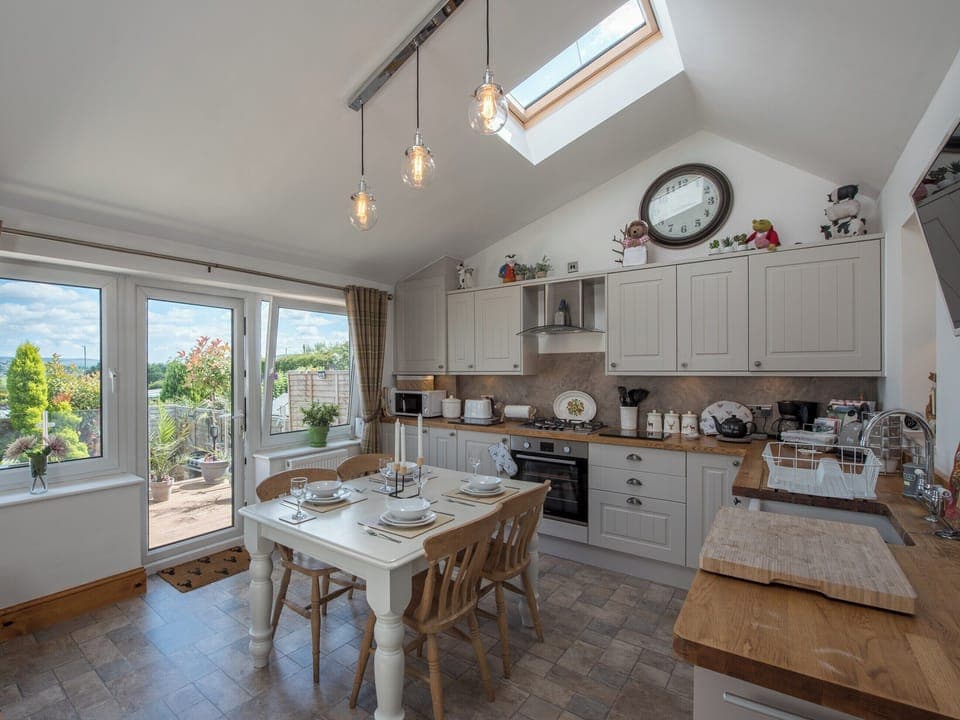 Kitchen/diner | Harpers Cottage - , Fence, near Burnley