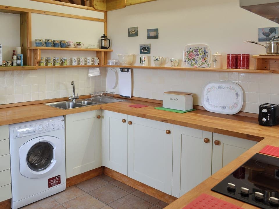 Kitchen | Sparrows, Morvah, near Zennor