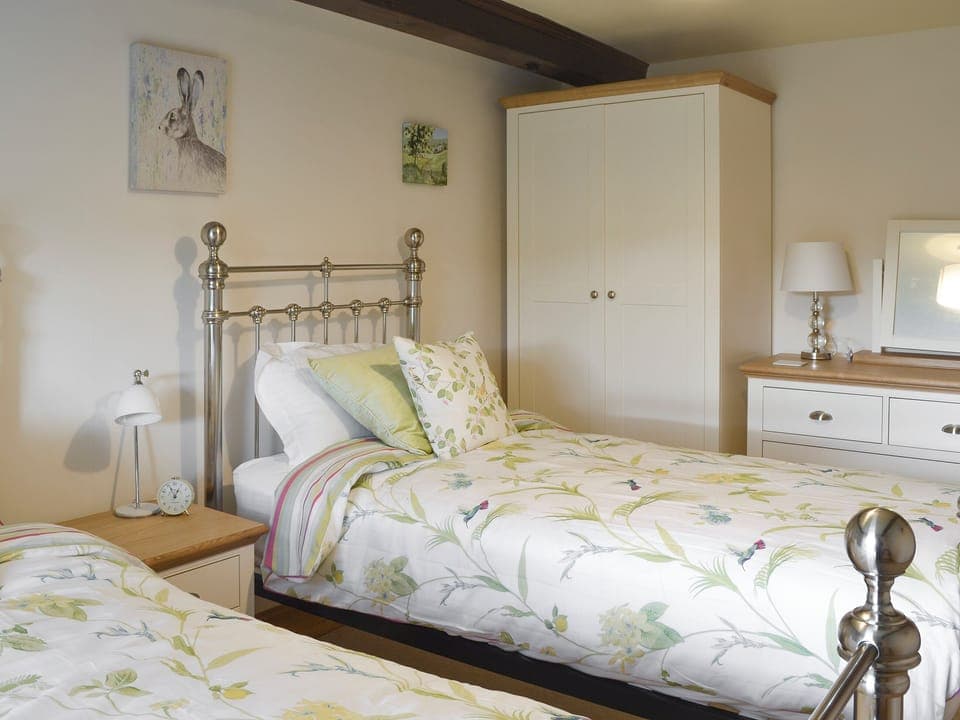 Relaxing twin bedroom | The Old Chapel, Thoralby, near Leyburn