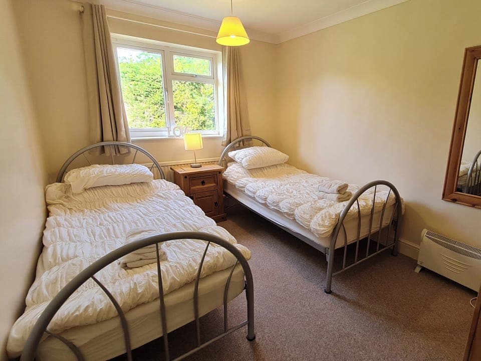 Twin bedroom | The Nest, Aylsham