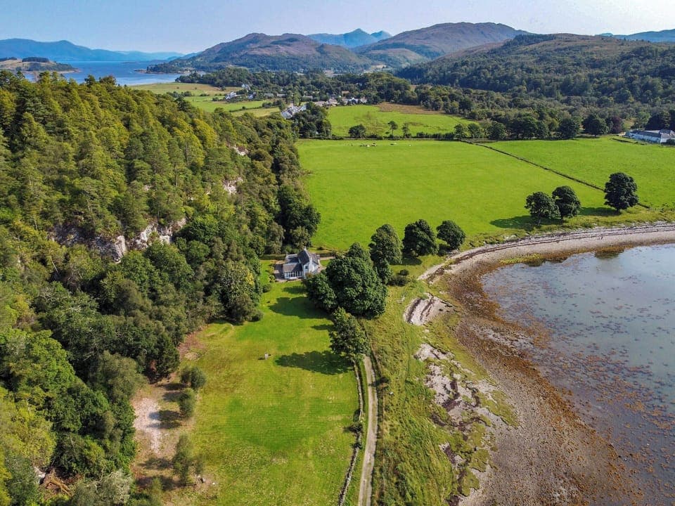 Aerial view looking north-east | Cliff Cottage, Port Appin