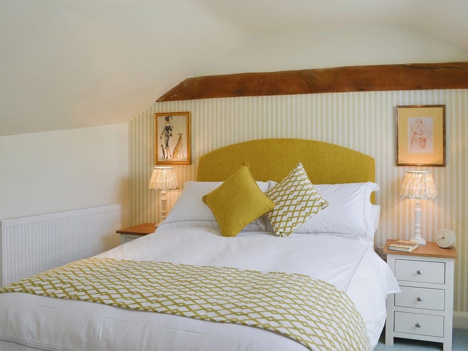 Relaxing double bedroom | West Wood Hideaway, Wrelton, near Pickering 