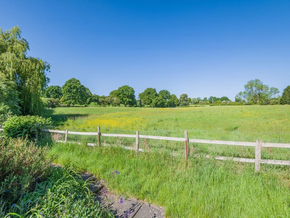 Garden | Glebe Cottage, Callow End, Worcester