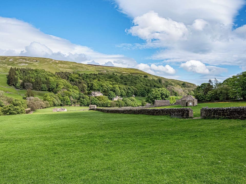 View of Scar House | Swallowholm, Arkengarthdale