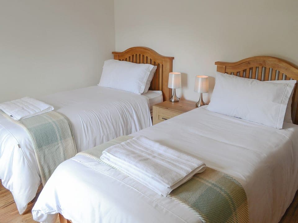 Comfy twin bedroom | Rockhill, Inverness