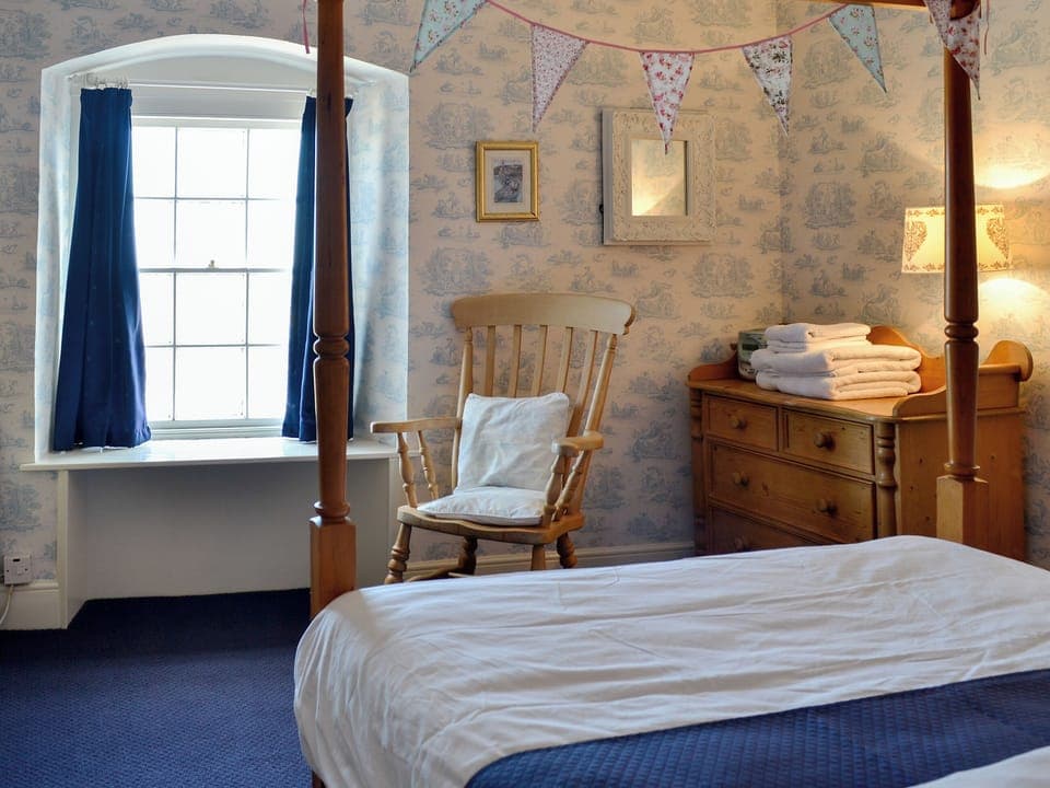 Spacious four poster bedroom | Hornblower - The Admirals House, Ilfracombe