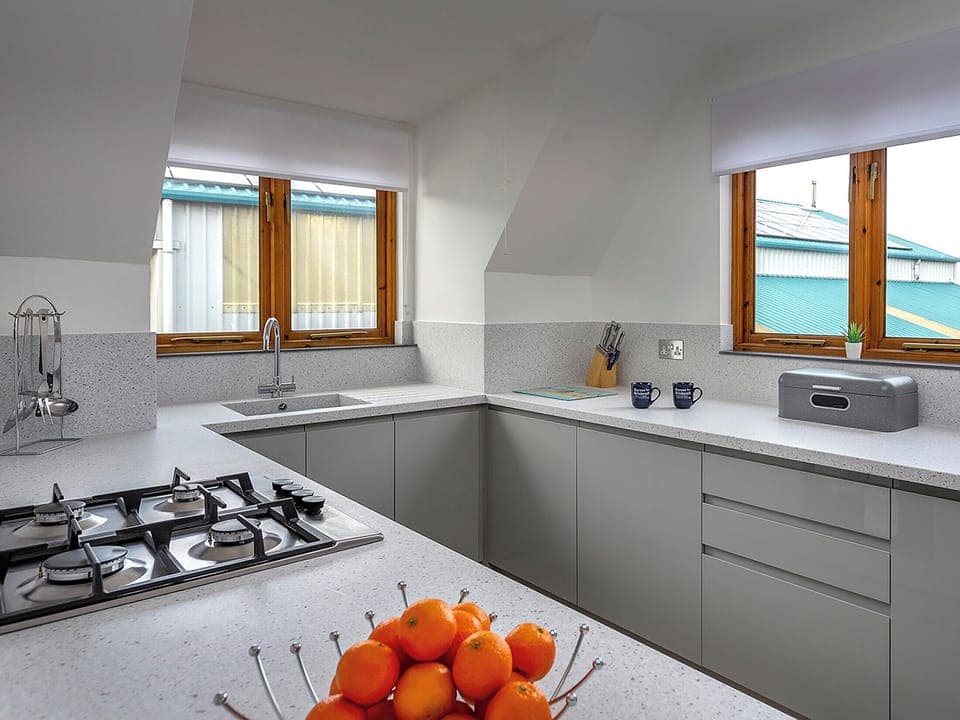 Contemporary fitted kitchen | Mallard - Daisy Broad Lodges, Wroxham