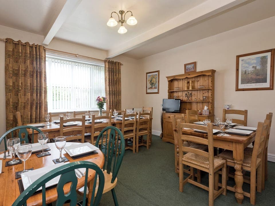 Large dining room | St Peters Court, Bacton