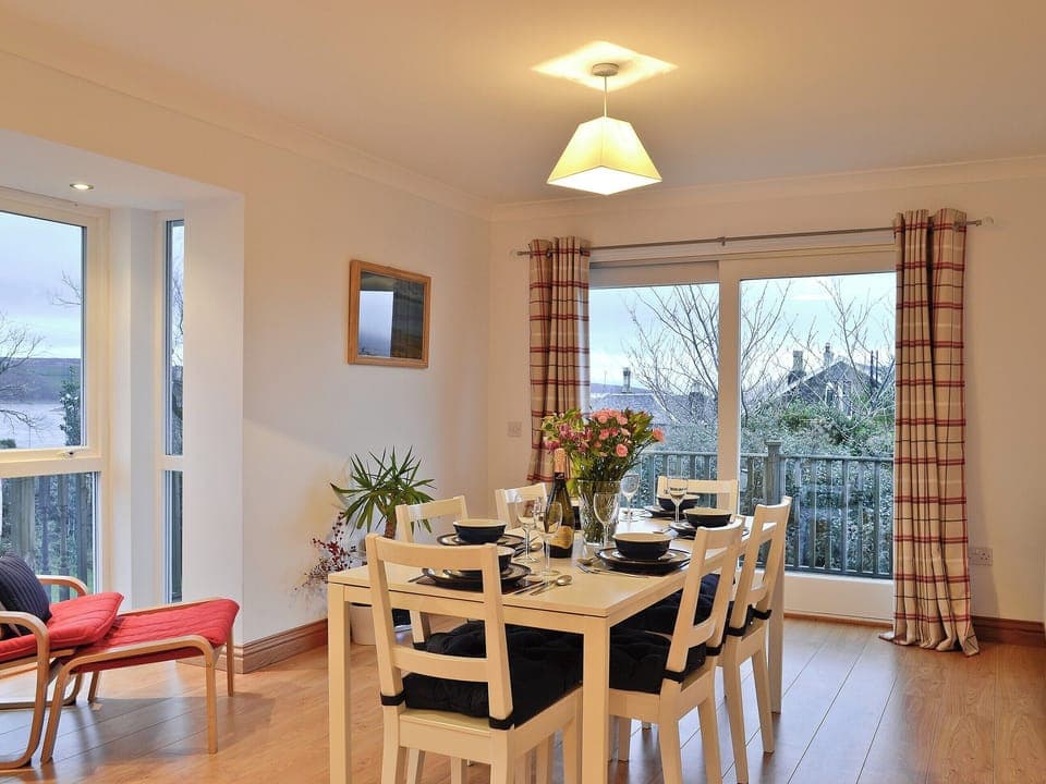 Open plan dining room and kitchen | Bruichladdich, Rothesay, Isle of Bute