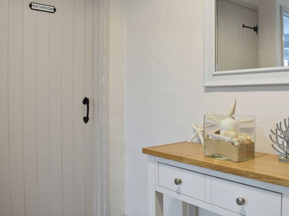 Bathroom | Friesian Valley Cottages - Ash - Friesian Valley Cottages , Mawla, near Porthtowan