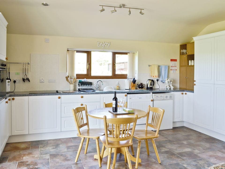 Open plan living/dining room/kitchen | Weetwood Lodge, Weetwood, nr. Kelsall