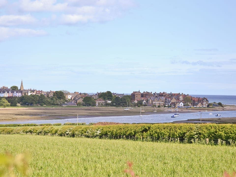 Surrounding area | Littlecroft, Alnmouth