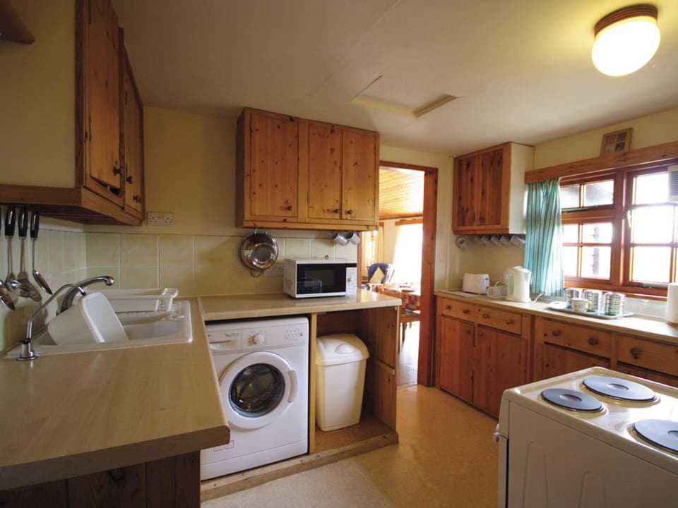 Meadow View kitchen | Meadow View, Sea Palling, Norwich