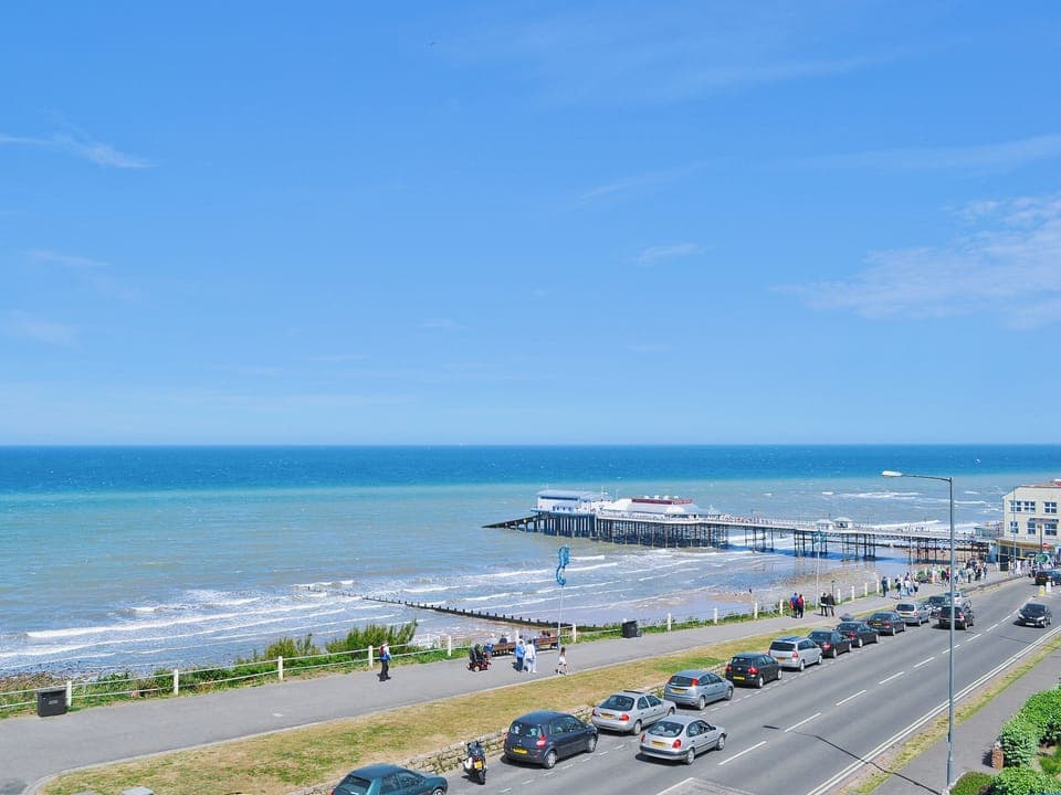 View from window | Suncourt Holiday Apartments - Sky Lark, Cromer