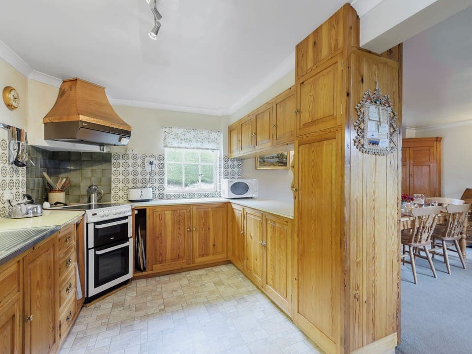Kitchen | Walnut Tree Cottage, Bucknell, nr. Clun