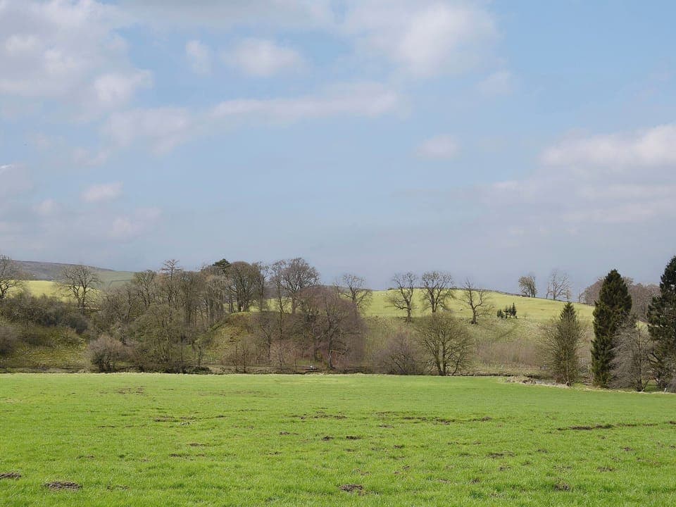 Wide-ranging views over the rolling North Yorkshire countryside | Mill Barn, Hebden, near Grassington
