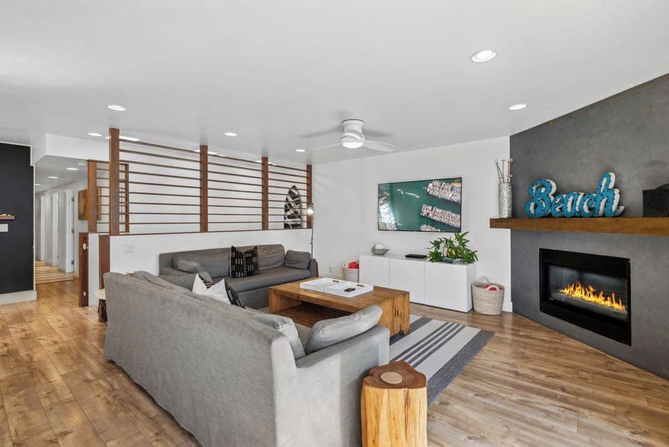 Super comfy great room (living room/dining room/kitchen), opens to balcony