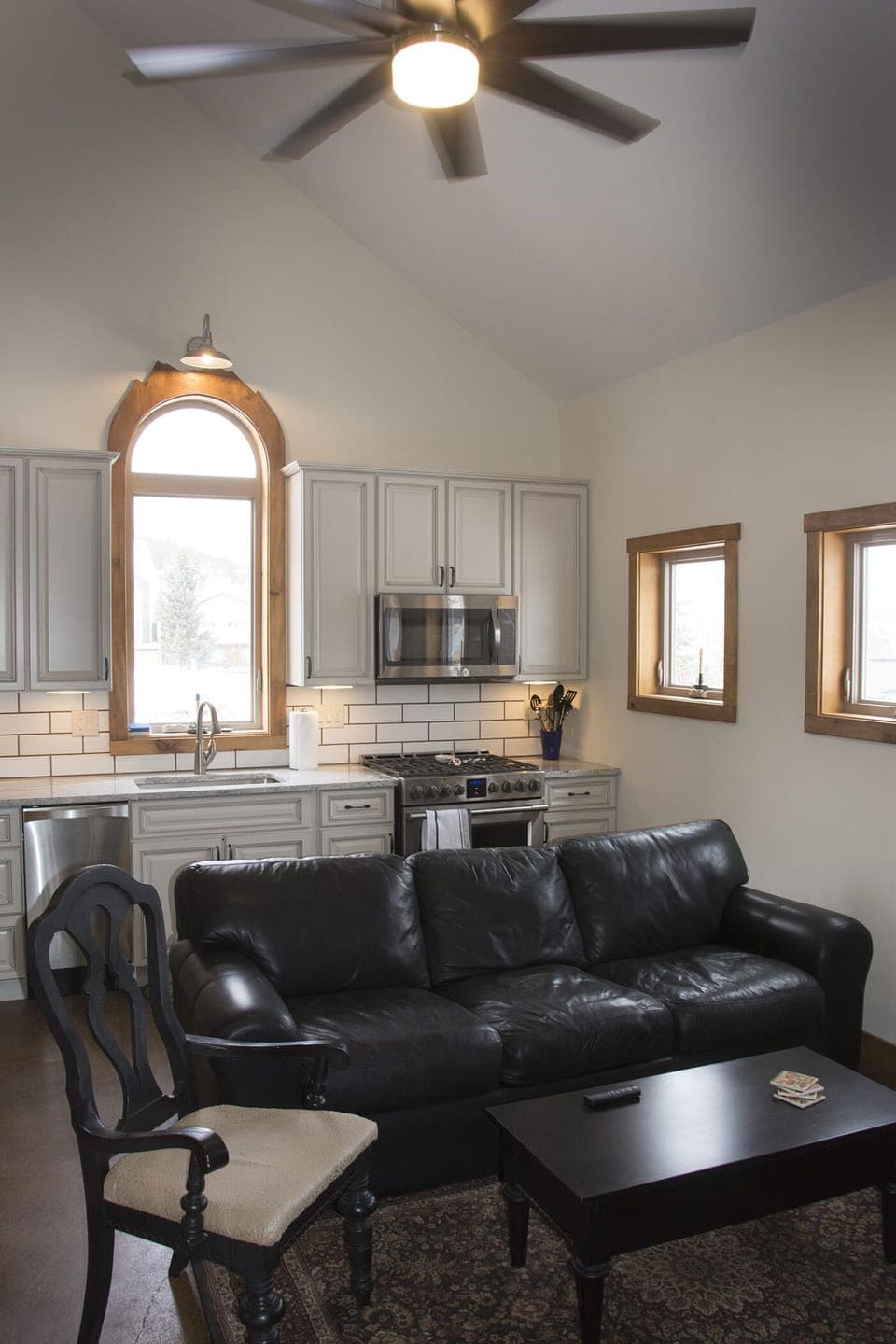 Living room & kitchen
