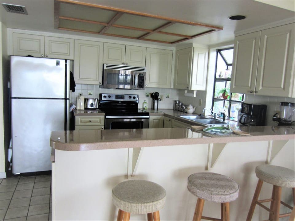 Breakfast Bar