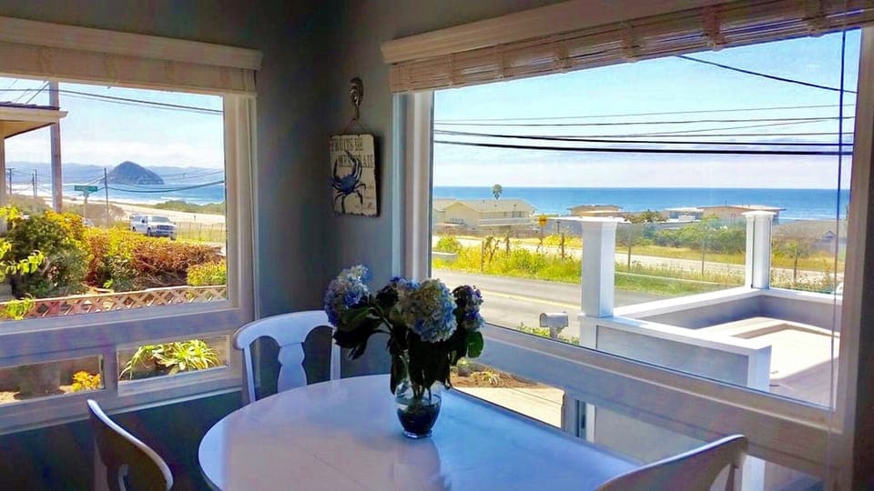 Dining area with 180 degree views of Morro Rock from Buchon Point to Estero Bay