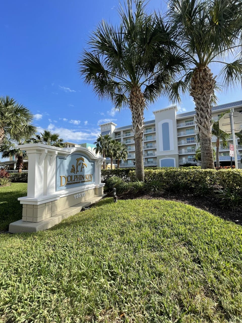Welcome to Dolphin Key