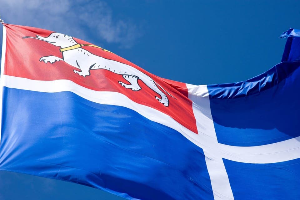 'Not French, nor Breton, but Malouin I am'