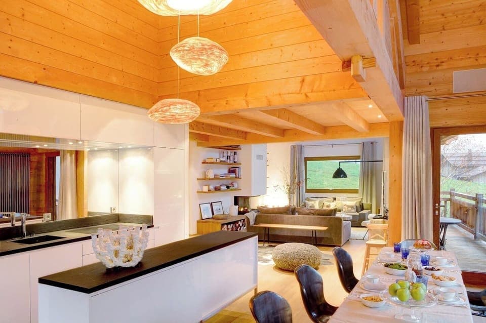 Cuisine, salle à manger et salon