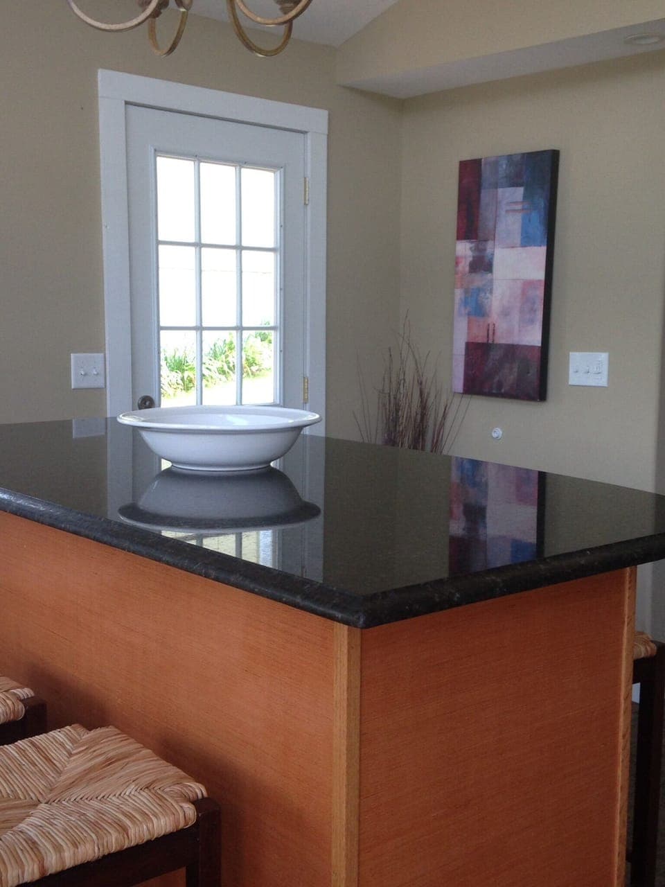 Island Dining Area in Sun Room