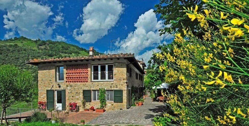             Ecofriendly farmhouse
                    'Abbacca-la'
             