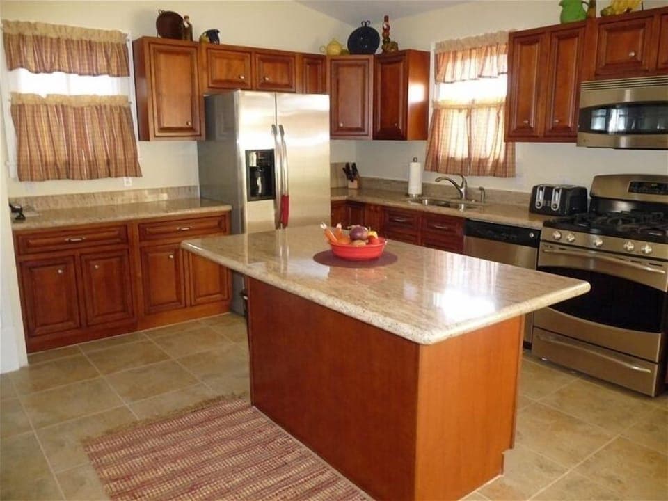 Spacious kitchen