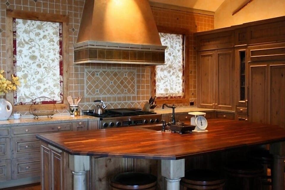 Gourmet Kitchen
