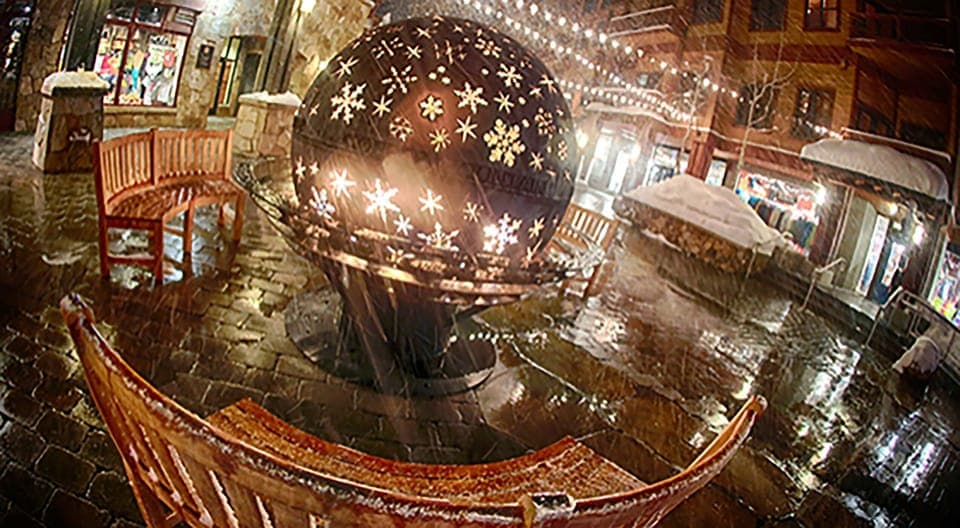 Fire Globe outside Copper One Lodge