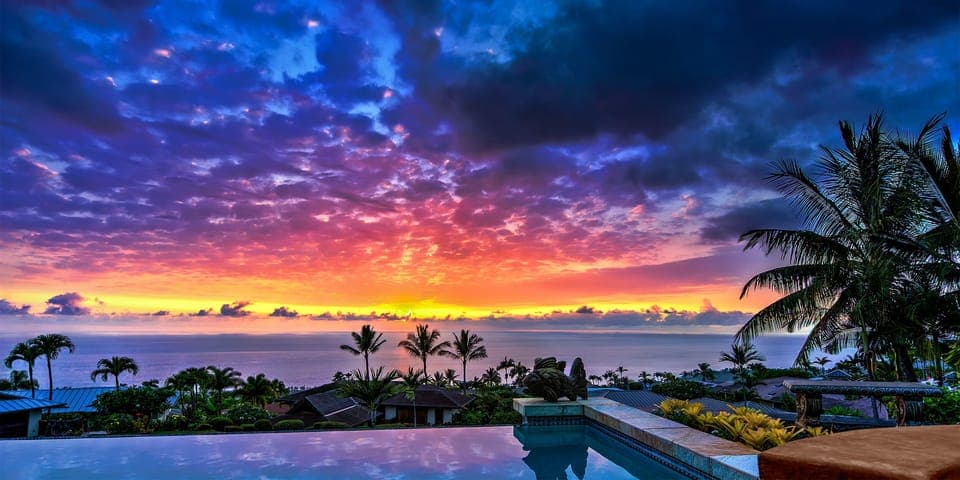 Aloha & E komo mai! Relax & rejuvenate in the restorative embrace of Hale Hina.