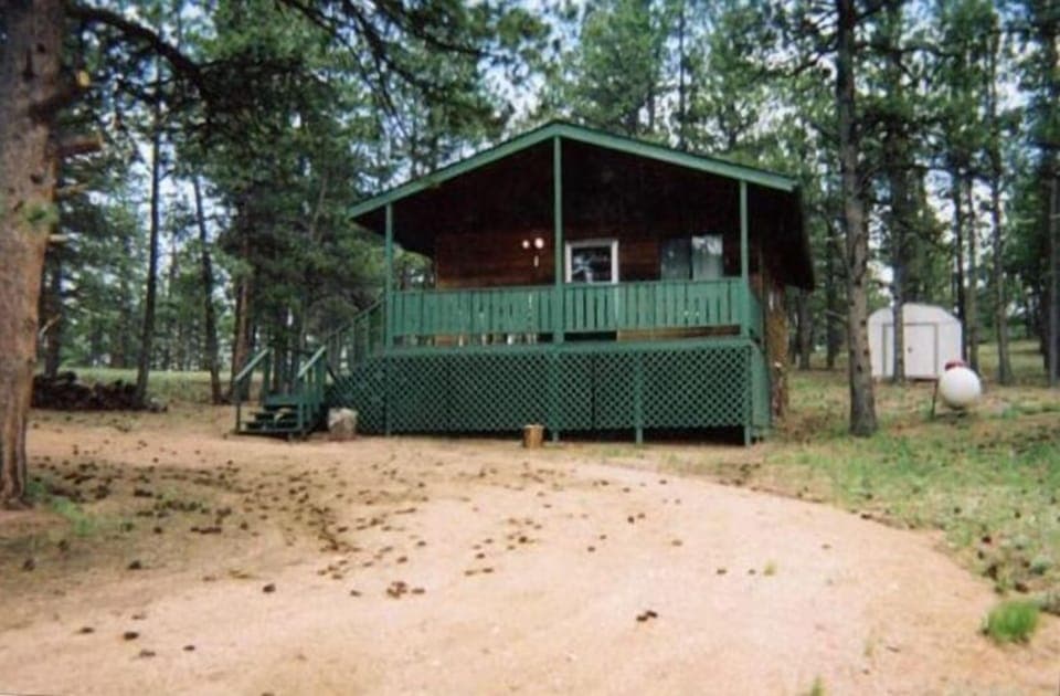 Private, cozy cabin