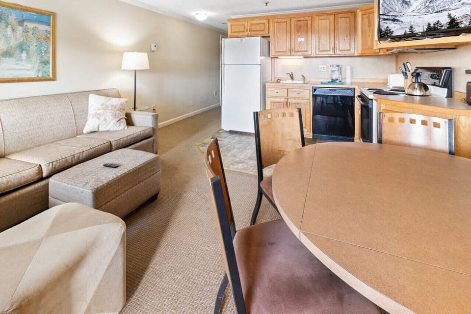 Living and dining area